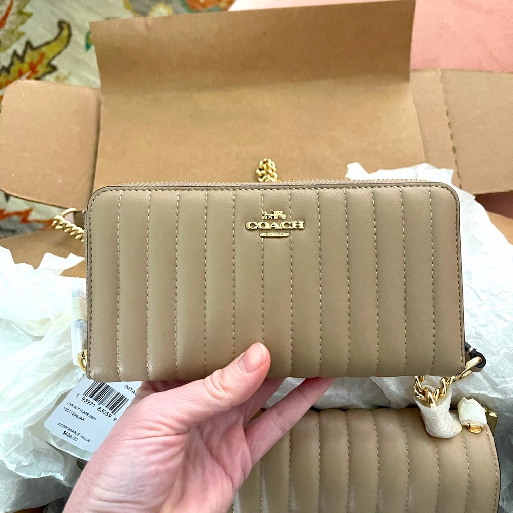 NWT Coach quilted accordion zip wallet taupe